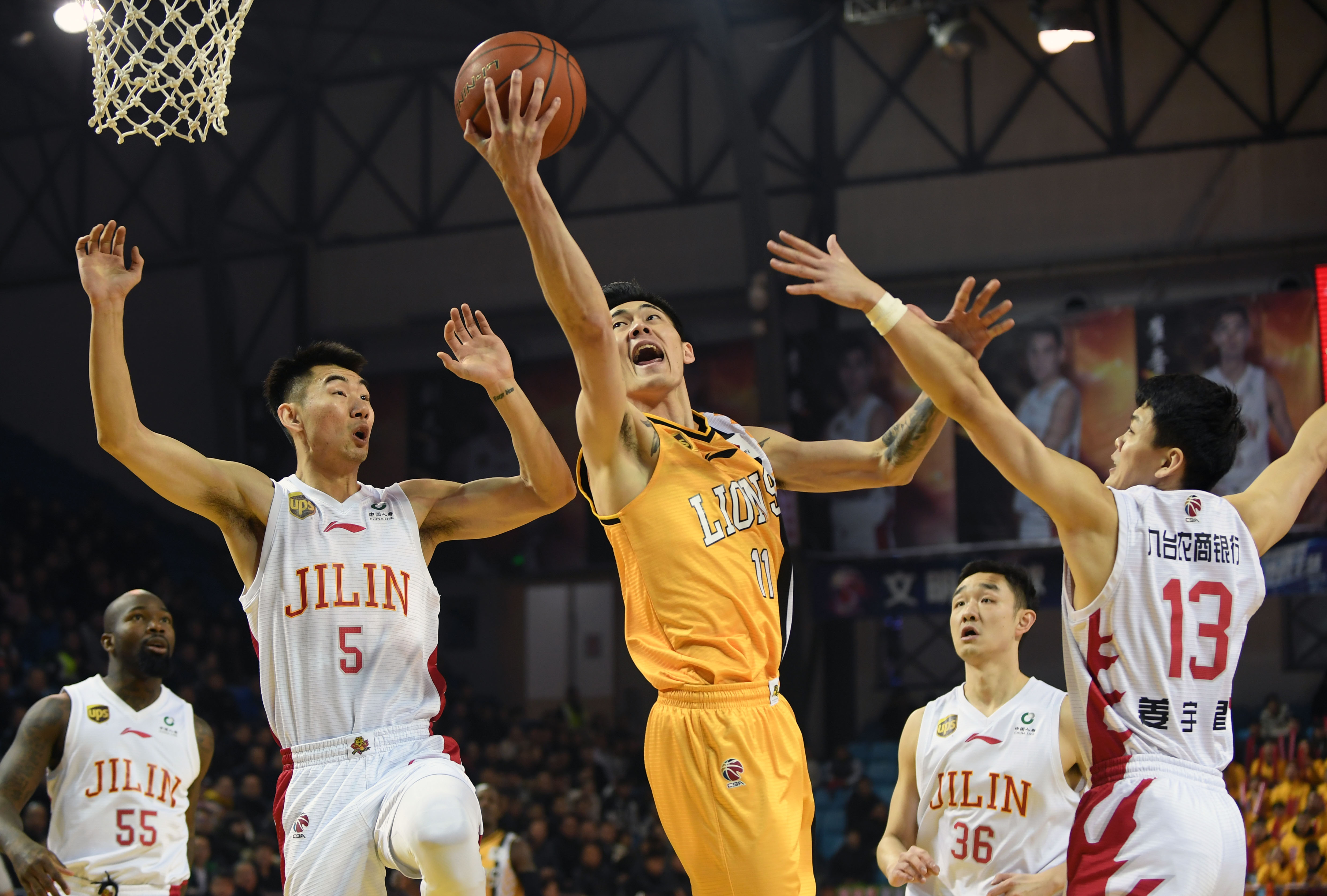 西名将雨果 西名将雨果